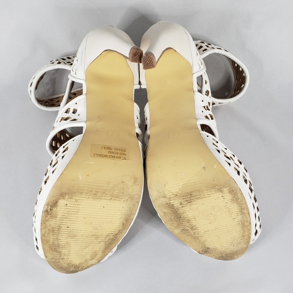 Charlotte Russe White Trista Platform Heels Size 7 - Picture 8 of 8